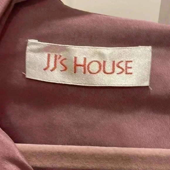 JJ’S House Dusty Rose A-Line V-Neck Floor Length Chiffon Bridesmaid Dress - Picture 3 of 6